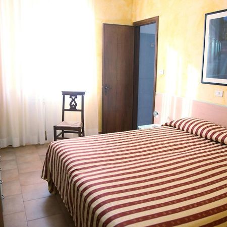 Albergo Rondo Acqui Terme Exterior photo