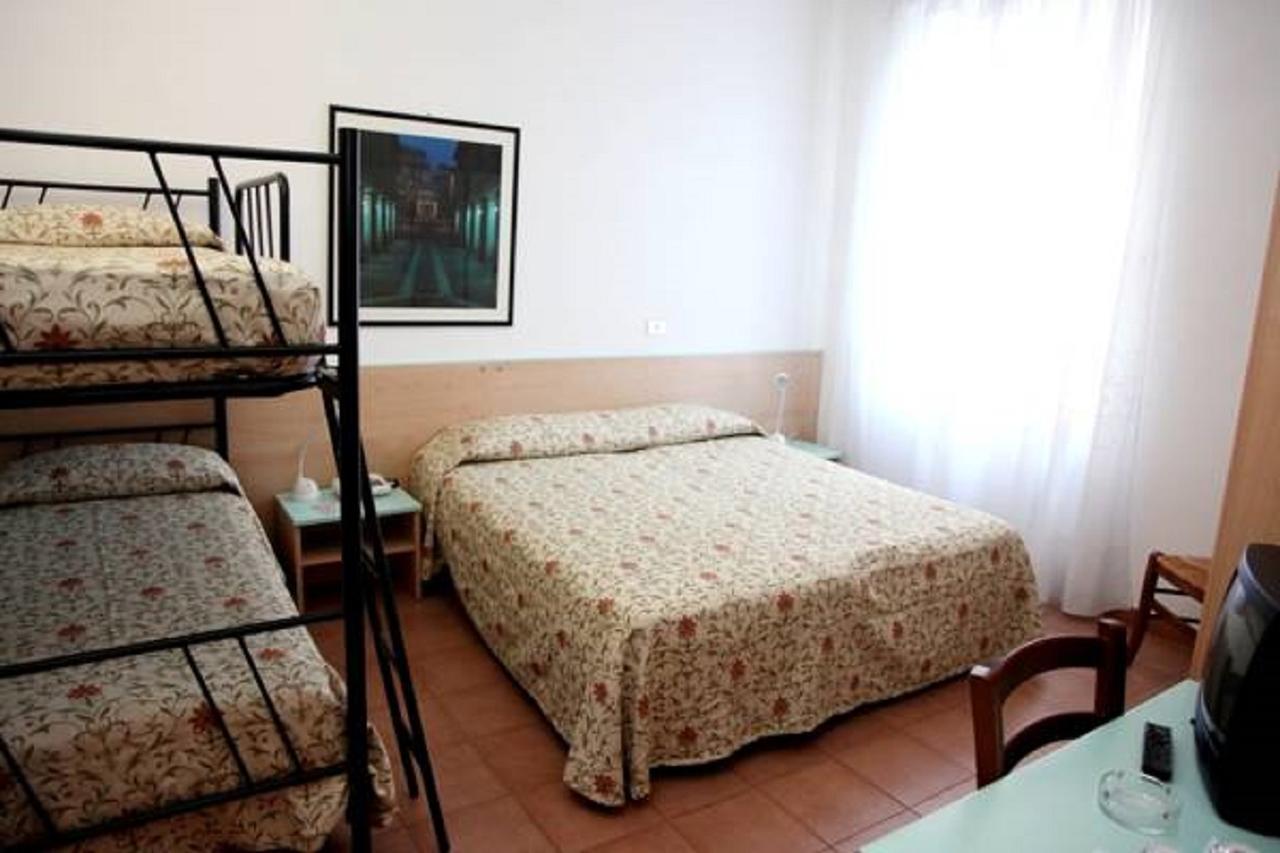 Albergo Rondo Acqui Terme Exterior photo