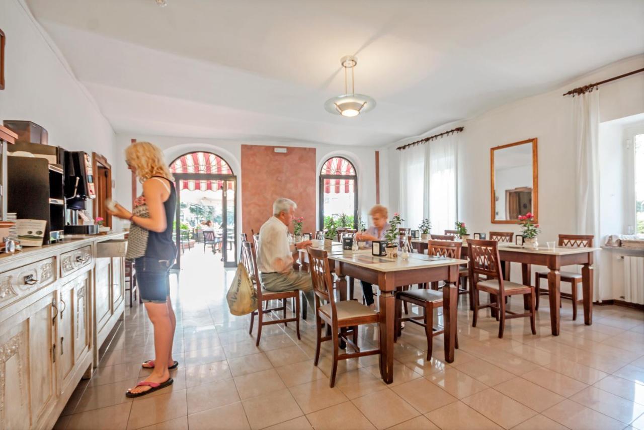Albergo Rondo Acqui Terme Exterior photo