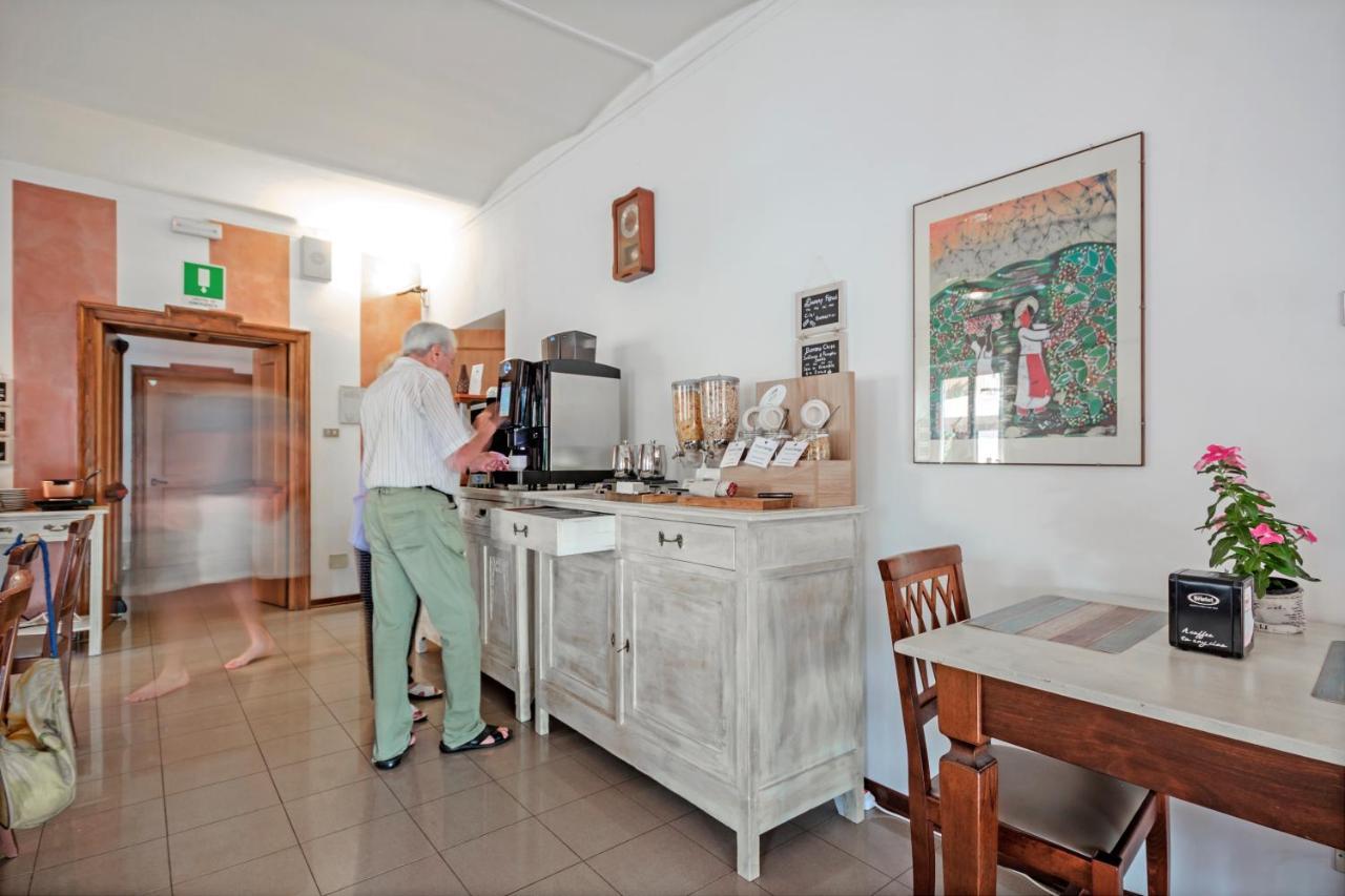 Albergo Rondo Acqui Terme Exterior photo