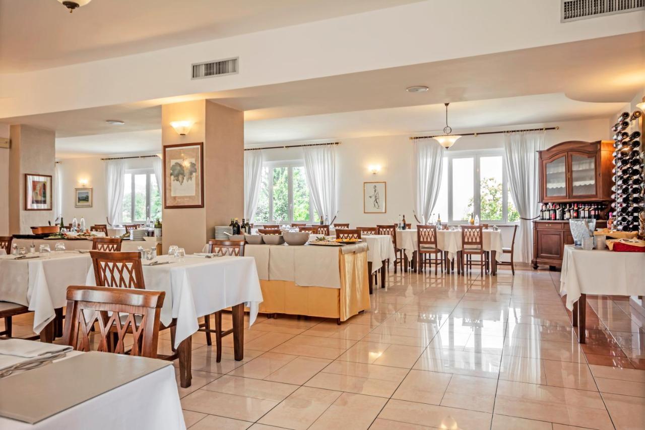 Albergo Rondo Acqui Terme Exterior photo